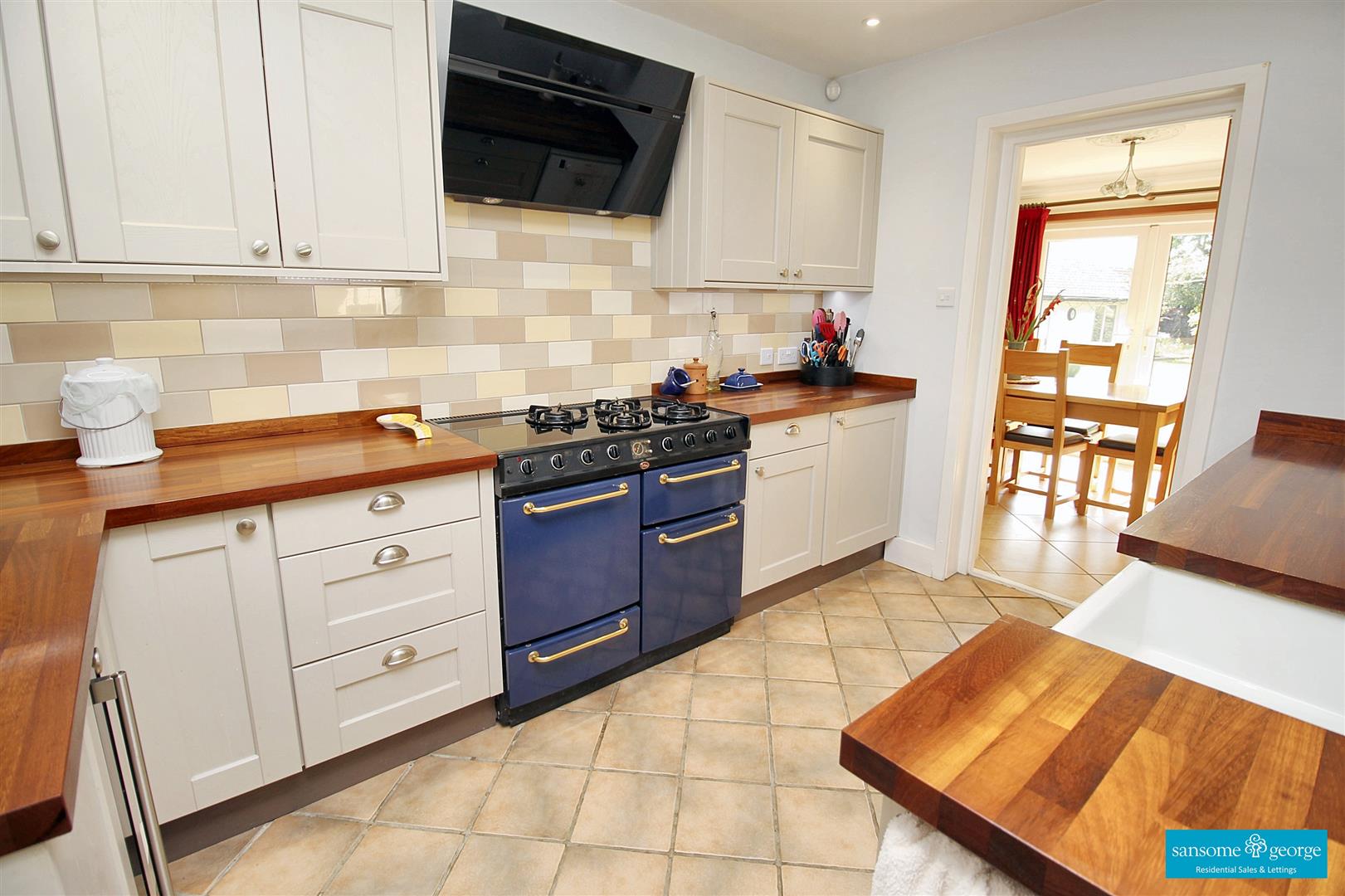 Langley Hill, Tilehurst, Reading